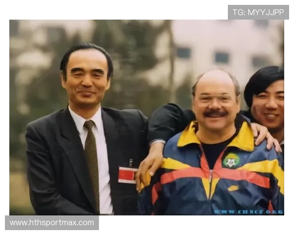 他是十冠王辽足的领军人,大帅李应发_2